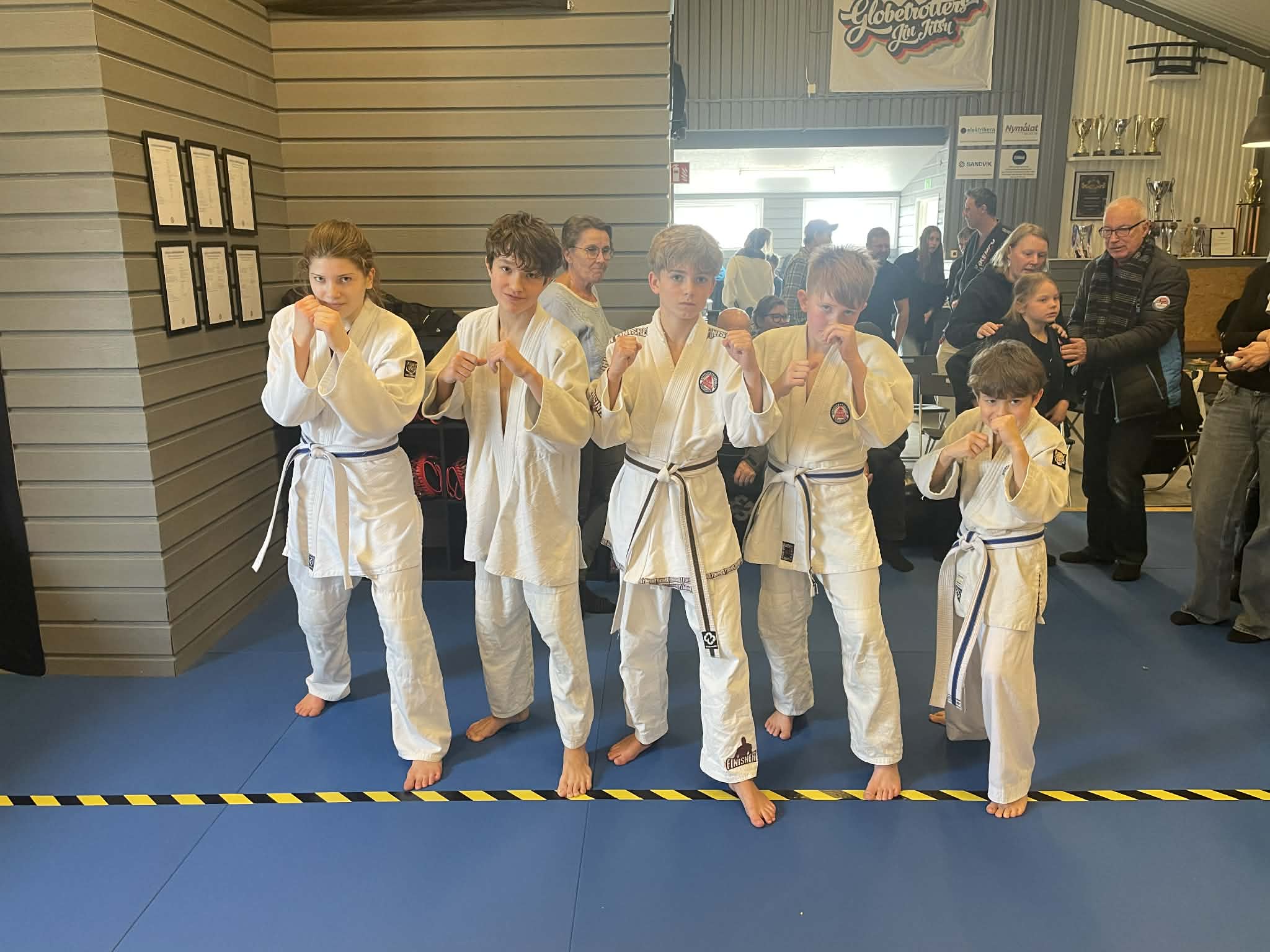 be38d16b-482d-4b28-be43-8b1d955e61cb