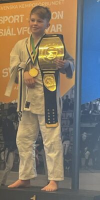 d06ac079-e06e-4218-b086-6b2e441064e4